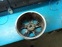 Felga aluminiowa 17" Opel Astra V K alufelga Szerokość felgi: 7.5", Rozstaw śrub: 5x105, Odsadzenie (ET): 44, Producent...