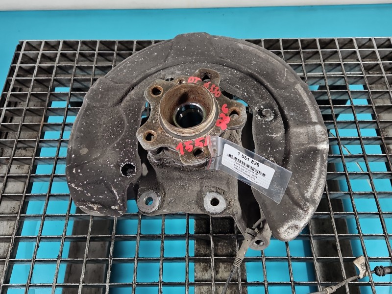 Piasta koła tył prawa zwrotnica łożysko BMW G30 2.0d