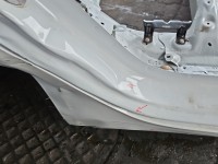 Próg prawy SŁUPEK ŚRODKOWY B Tesla Model 3 17- sedan 4d biały PPSW