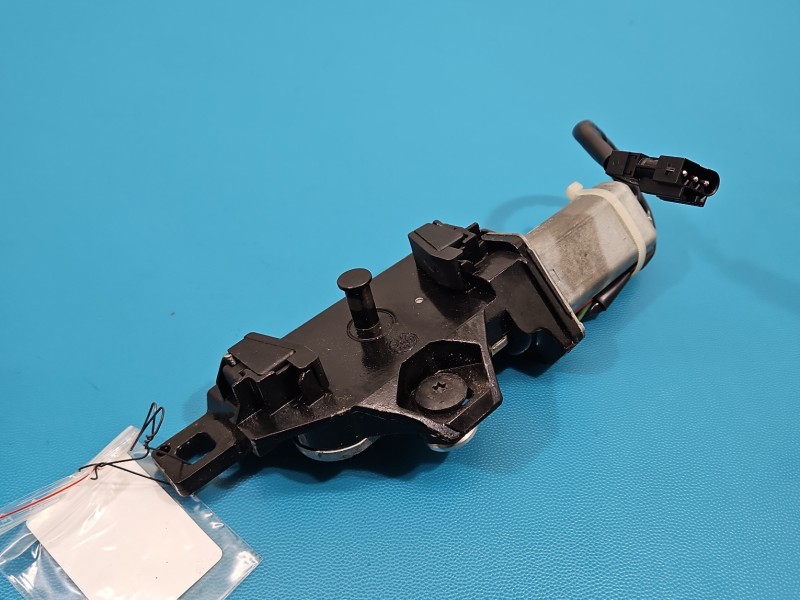 Zamek klapy tył BMW X6 E71 HB 3PIN, Dociąg