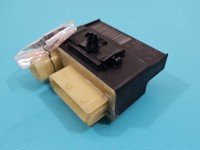 Przekaźnik wentylatorów wentylatora Peugeot Partner II 9652021180