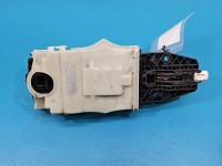 Klamka przód prawa zewnętrzna Skoda Octavia IV 8V0839885 LF7Y