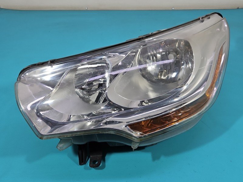 Reflektor lewy lampa przód Citroen C4 II EUROPA Reflektor lewy lampa przód Citroen C4 II EUROPA