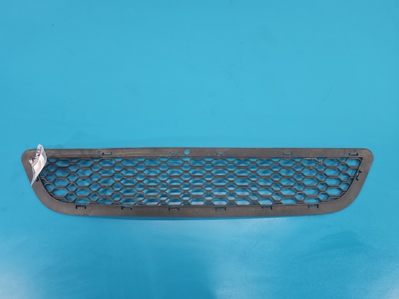 Zaślepka kratka zderzaka środkowa atrapa Fiat Freemont 55000809AC