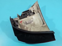 Lampa tył lewa Vw Golf V HB Uszkodzone mocowanie wkładu / w błotnik EUROPA