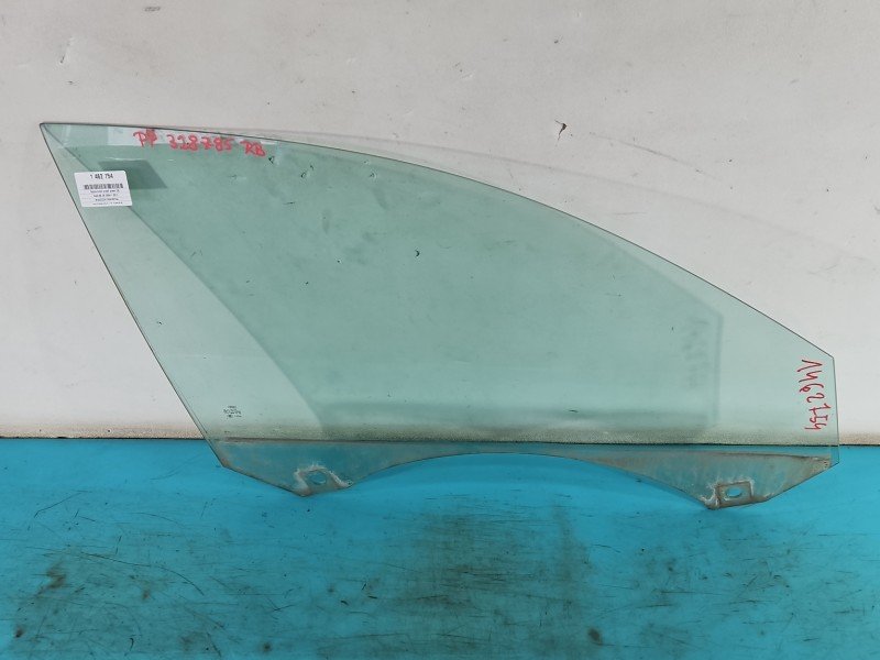 Szyba drzwi przód prawa Audi A6 C6 sedan