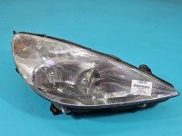 Reflektor prawy lampa przód Peugeot 607 EUROPA