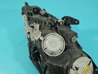 Reflektor prawy lampa przód Toyota Avensis III T27 EUROPA