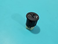 Gniazdo USB Nissan Juke I F15 10-19 28023-5X00A