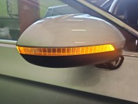 Lusterko prawe Vw Passat B8 Europa / Lakier: LA7W / 7pin / plamka na szkle europa