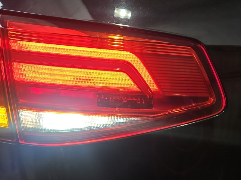 Lampa tył lewa klapy Vw Passat B8 kombi EUROPA