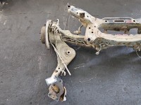 Tylna belka oś tył Nissan Qashqai I J10 06-13 1.6 16V KR16
