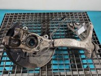 Zwrotnica lewa piasta przód 1.9 tdi Audi A4 B7