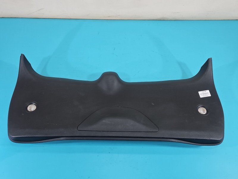 Tapicerka klapy boczek bagażnika Jeep Grand Cherokee IV WK2