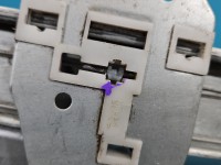 Podnośnik przód lewy SZYBY WINDA Toyota Avensis I T22 4d sedan