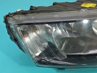 Reflektor prawy lampa przód Skoda Octavia III EUROPA