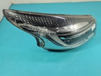 Reflektor prawy lampa przód Renault Trafic III EUROPA