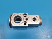 Zawór rozprężny klimatyzacji BMW G30 936171002, 327551