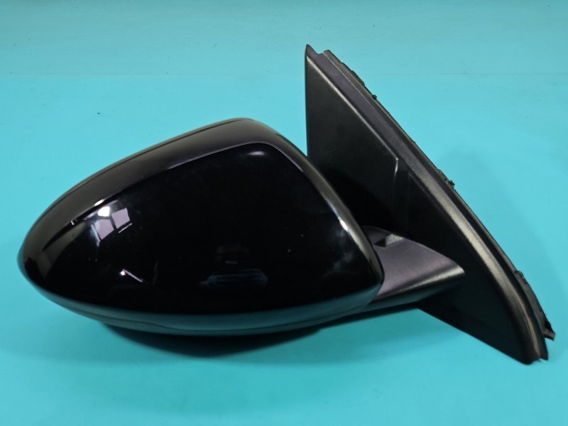 Lusterko prawe Opel Insignia B srebrny Z176 europa Lusterko prawe Opel Insignia B srebrny Z176 europa