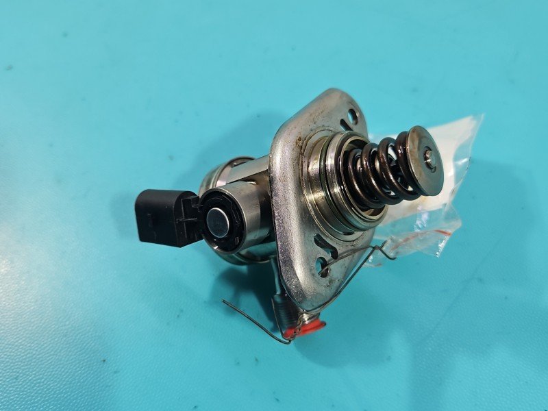 pompka Pompa paliwa Renault Megane IV 1.3 Tce 166303162R, A2820700001 Benzyna, Europejska pompka Pompa paliwa Renault Megane IV 1.3 Tce 166303162R, A2820700001 Benzyna, Europejska