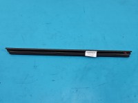 Uszczelka drzwi tył lewa Jeep Cherokee KL