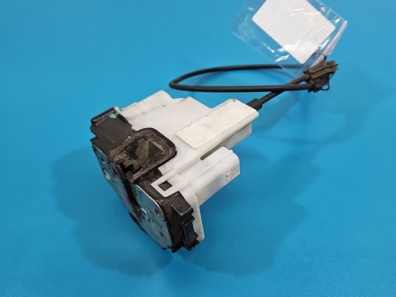Zamek przód prawy Fiat 500 07-20 EUROPA Europejska, 4pin / 3 drzwi 51785918