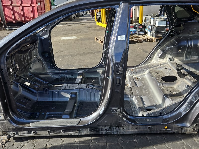 Próg lewy SŁUPEK ŚRODKOWY B Kia Niro I 16-22 HB 5d ABT