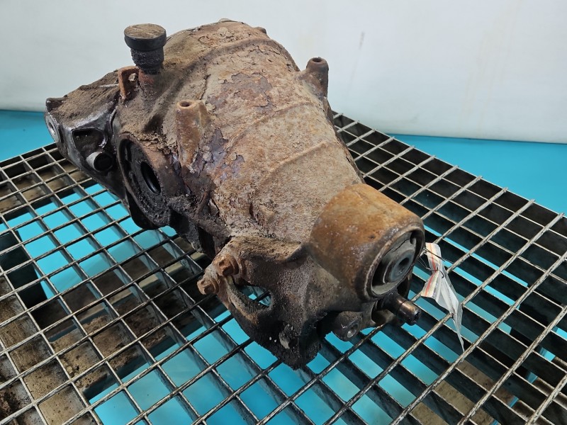 Most tylny DYFER tył Opel Omega B 90446890 3.0 V6