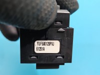 Przełącznik Grzania foteli tył , YUF500120PVJ Land Range Rover sport I L320