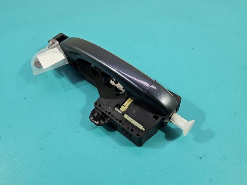 Klamka tył lewa zewnętrzna Renault Megane IV 806078862R