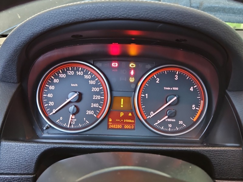 Licznik BMW X1 E84 2.0d 9316152 EUROPA