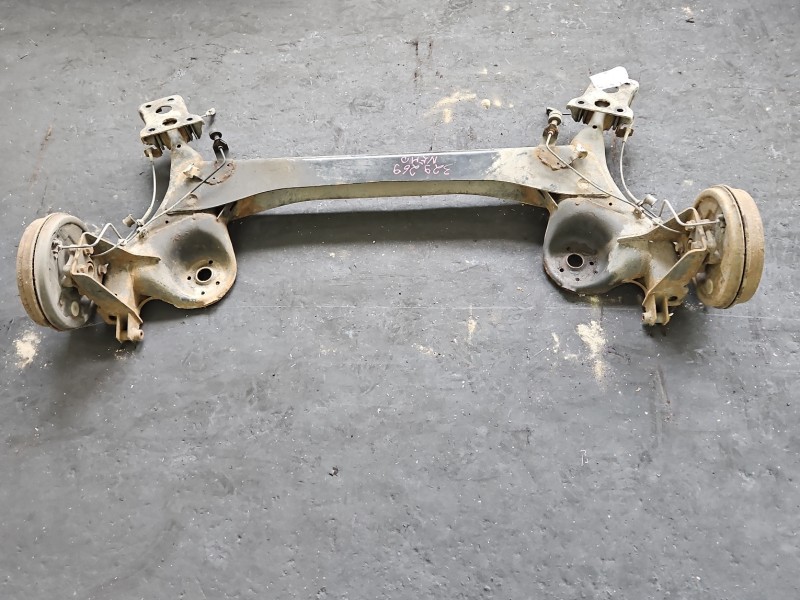 Tylna belka oś tył Citroen Nemo 1.4 hdi Tylna belka oś tył Citroen Nemo 1.4 hdi