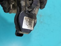 Zacisk tył prawy Audi A4 B9 2.0 TFSI sedan