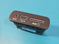 Gniazdo USB Maserati Ghibli III 13- 68332335AB, 3332533603, 33325336