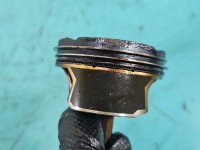 Tłok Dacia Sandero II 12-20 B4DE411 1.0 12V Sce 73KM