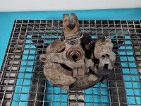 Zwrotnica lewa piasta przód 2.0 citd MAZDA 5 05-