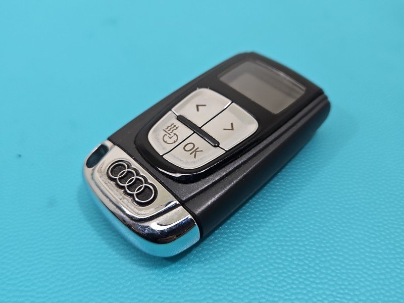 PILOT KLUCZYK AUDI A6 C7