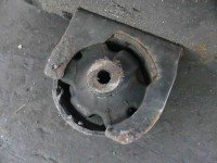 WÓZEK KOŁYSKA TRAWERS Sanki Belka silnika Toyota Rav4 II 00- 2.0 vvti