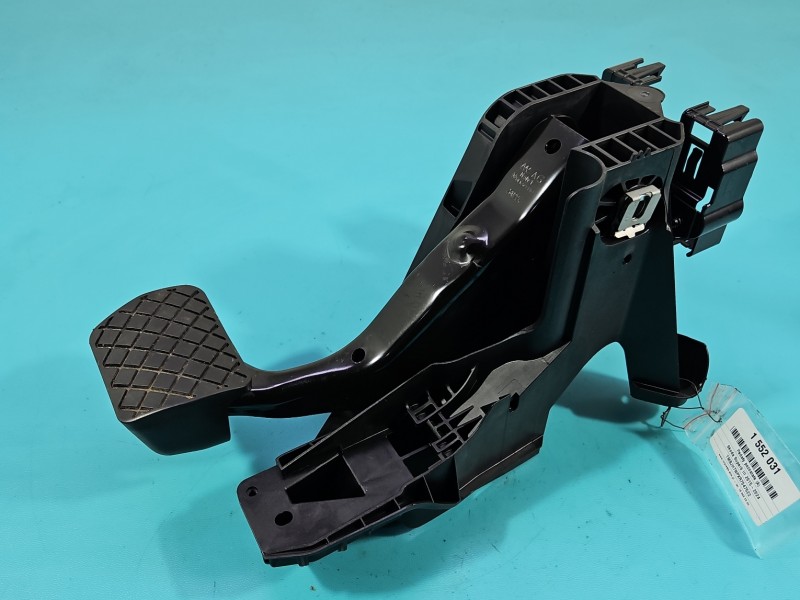 Pedał pedały Skoda Superb III hamulca sprzęgła