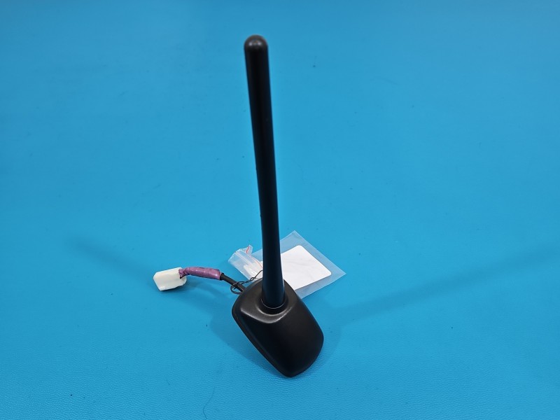Antena Toyota Rav4 IV 4T3