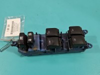 Przełącznik szyb Toyota Verso 09- EU 84040-05020