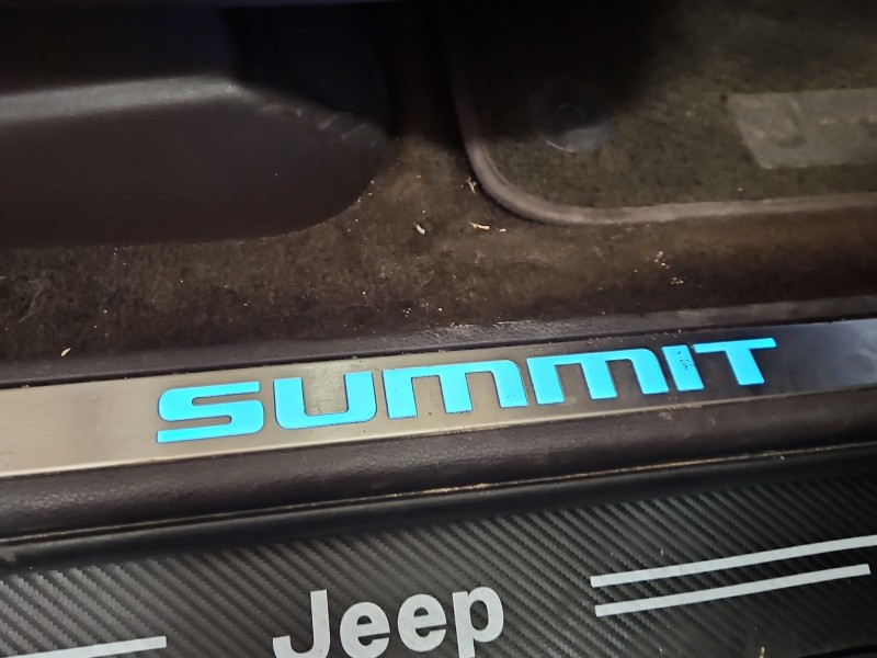 Listwa dekor deski Jeep Grand Cherokee IV WK2 Prawa, 5SQ04LU5AC