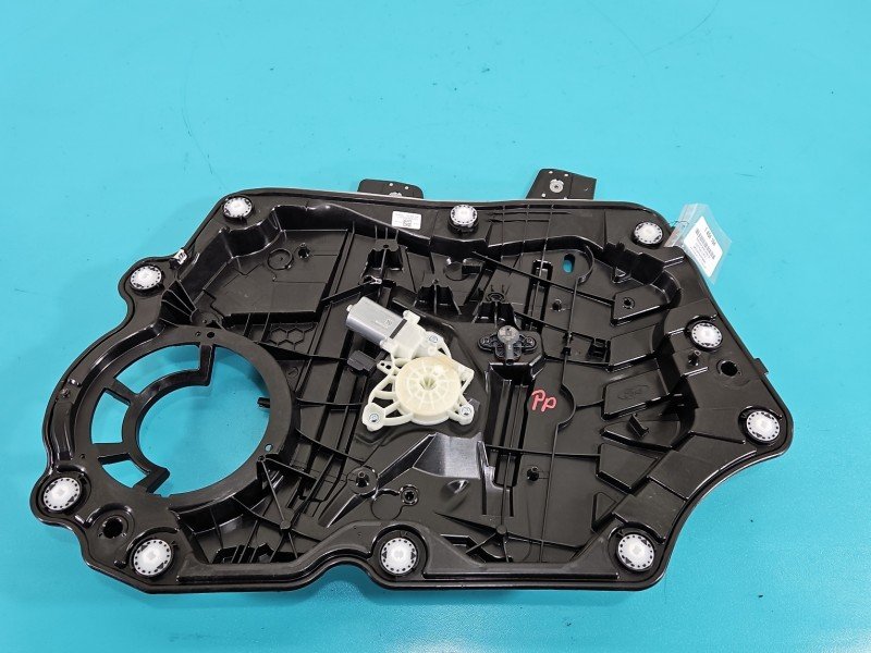 Podnośnik przód prawy Ford Puma II MK2 19- 5d HB