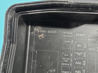 Skrzynka bezpieczników Hyundai Santa Fe III 12–18 912014Z574AA, 91941-4Z020, 91951-2W100