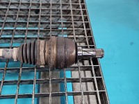 Półoś przód lewa Opel Astra IV J 1.6 16v manual