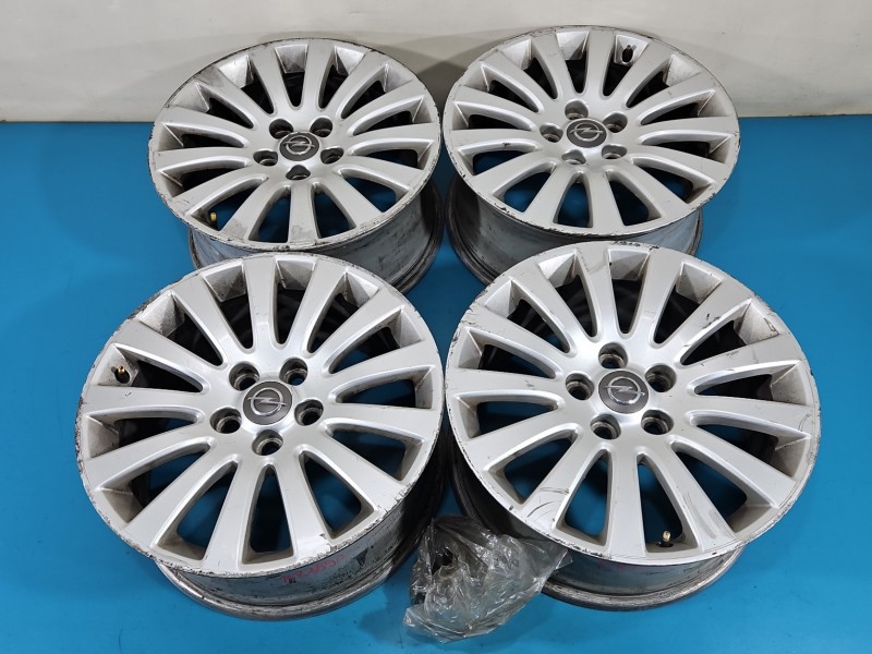 Felga aluminiowa 18" komplet alufelgi felgi Opel Insignia A