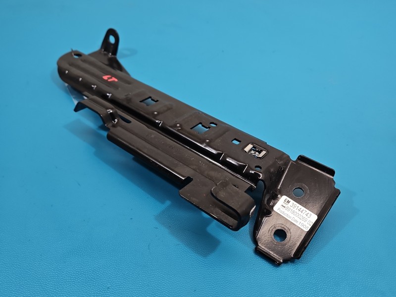 Mocowanie Producent części: OPEL, pasa bezpieczeństwa tył lewe uchwyt 39144743 Opel Insignia B