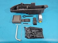 Wkład styropian bagażnika koła zapasowego AUDI Q7 II 4M 4M0012120G