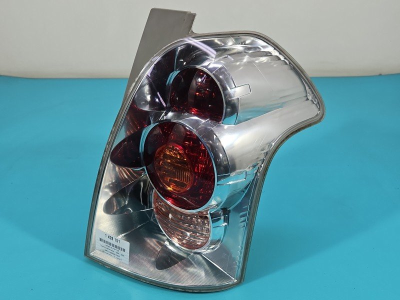 Lampa tył prawa Toyota Corolla Verso II HB Lampa tył prawa Toyota Corolla Verso II HB