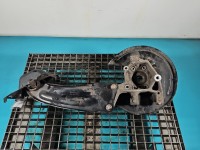 Piasta koła tył prawa zwrotnica łożysko Audi Q3 2.0 tdi (CFGC)